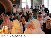 Певчие в Андреевском храме на клиросе (2014 год). Редакционное фото, фотограф Дмитрий Неумоин / Фотобанк Лори