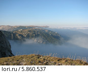 Крымские горы в облаках. Гурзуфская яйла (Балабан-Кая) Стоковое фото, фотограф Беляева Наталья / Фотобанк Лори