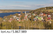 Плёс. Вид с Соборной горы на Волгу и Варваринскую церковь (2014 год). Стоковое фото, фотограф Михаил Широков / Фотобанк Лори