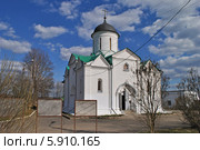 Церковь Успения Пресвятой Богородицы в Клину Московской области (2014 год). Стоковое фото, фотограф lana1501 / Фотобанк Лори