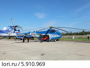 Международный авиационно-космический салон МАКС-2013. Ми-8Т - российский транспортно-десантный вертолет для ВВС. Редакционное фото, фотограф Игорь Долгов / Фотобанк Лори