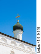 Астрахань. Астраханский кремль. Православный крест (2014 год). Редакционное фото, фотограф Андрей Воробьев / Фотобанк Лори