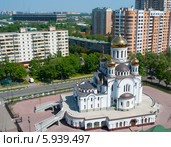 Храм Святой Троицы, г. Реутов. Стоковое фото, фотограф Мария Ходарева / Фотобанк Лори