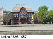 Особняк Цветкова И.Е. на Пречистенской набережной в Москве (2014 год). Стоковое фото, фотограф Овчинникова Ирина / Фотобанк Лори