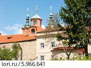 Костел святого Лаврентия (Kostel svateho Vavrince na Petrine). Петршин холм. Прага. Чехия (2014 год). Стоковое фото, фотограф E. O. / Фотобанк Лори