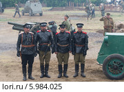 Брусиловский прорыв. Экипаж броневика. Реконструкция в Коломенском. Редакционное фото, фотограф ФЕДЛОГ / Фотобанк Лори