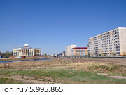 Город Кокчетав (Кокшетау). Улица Максима Горького (2014 год). Редакционное фото, фотограф Александр Тараканов / Фотобанк Лори