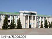 Город Кокчетав. Городской Акимат (Городская Администрация) (2014 год). Стоковое фото, фотограф Александр Тараканов / Фотобанк Лори