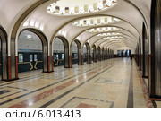 Станция метро "Маяковская" Московского метрополитена (2014 год). Редакционное фото, фотограф Денис Ларкин / Фотобанк Лори