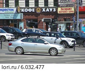 Кофейня "Кофе Хауз" на улице Лубянский проезд,  27, Москва (2014 год). Редакционное фото, фотограф lana1501 / Фотобанк Лори
