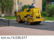 Дорожный каток. Стоковое фото, фотограф Аркадий Рыпин / Фотобанк Лори