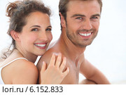 couple embracing. Стоковое фото, фотограф Phovoir Images / Фотобанк Лори