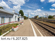 Городское поселение "Посёлок Воротынск". Железнодорожная станция (2014 год). Стоковое фото, фотограф Сергей Лаврентьев / Фотобанк Лори