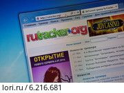 Окно интернета со страницей торрент-трекера "RuTracker.org" (2014 год). Редакционное фото, фотограф Олег Смагин / Фотобанк Лори