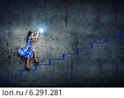 Woman playing fife. Стоковое фото, фотограф Sergey Nivens / Фотобанк Лори