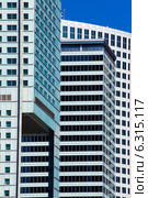 Hotel InterContinental designed by architect Tadeusz Spychala. Редакционное фото, агентство BE&W Photo / Фотобанк Лори