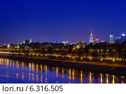 View from The Gdanski Bridge of Warsaw after dark. Редакционное фото, агентство BE&W Photo / Фотобанк Лори