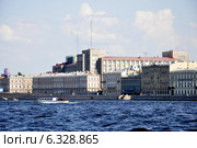 Санкт-Петербург. Вид на Большой Дом и набережную Кутузова (2014 год). Стоковое фото, фотограф Владимир Кошарев / Фотобанк Лори