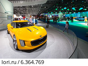 Kia GT4 Stinger Concept. Московский международный автомобильный салон 2014. Редакционное фото, фотограф Сергей Лаврентьев / Фотобанк Лори