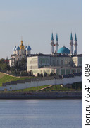 Благовещенский собор и мечеть Кул-Шариф в Казанcком кремле (2014 год). Стоковое фото, фотограф Вадим Хомяков / Фотобанк Лори