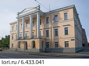 Родильный дом им. Гуткина К.А., Акушерский корпус, ГБУЗ РК. Петрозаводск (2013 год). Стоковое фото, фотограф Александр Щепин / Фотобанк Лори