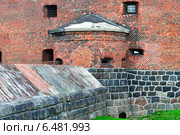 Оборонительная башня "Дер Дона" (нем "Der Dohna") Кёнигсберга. Калининград, Россия (2013 год). Стоковое фото, фотограф Сергей Трофименко / Фотобанк Лори