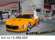 KIA Stinger GT 4 на ММАС 2014. Редакционное фото, фотограф Алексей Назаров / Фотобанк Лори