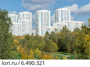 Новостройки Москвы. ЖК "Заповедный уголок". (2014 год). Стоковое фото, фотограф Александр Антонников / Фотобанк Лори