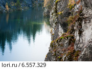 Горный парк "Рускеала". Мраморный карьер. Карелия (2014 год). Редакционное фото, фотограф Ольга Визави / Фотобанк Лори