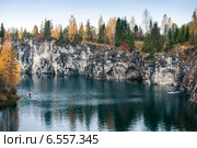 Горный парк "Рускеала". Мраморный карьер. Карелия (2014 год). Редакционное фото, фотограф Ольга Визави / Фотобанк Лори