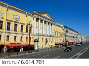 Санкт-Петербург, Невский проспект.  Дом Ф. Н. Петрово-Соловово - Дом Бенардаки - Дом Юсуповых - Дом актёра (2014 год). Редакционное фото, фотограф Овчинникова Ирина / Фотобанк Лори