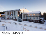 Академия биатлона в Красноярске зимой (2011 год). Редакционное фото, фотограф Шичкина Антонина / Фотобанк Лори