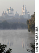 Река Москва и Коломенский кремль утром в туман (2014 год). Стоковое фото, фотограф Дмитрий Неумоин / Фотобанк Лори