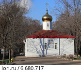 Временный храм святой блаженной Матроны Московской, Дмитровский район, Москва (2014 год). Стоковое фото, фотограф Алексей Гусев / Фотобанк Лори