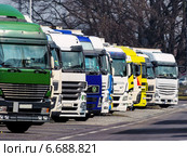 trucks on a rastplartz. Стоковое фото, фотограф Erwin Wodicka / Фотобанк Лори