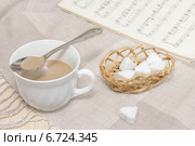 Кофе с молоком и сахаром. Стоковое фото, фотограф Наталья Осипова / Фотобанк Лори