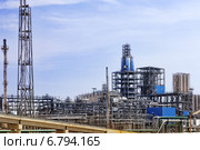 Нефтеперерабатывающий завод (2014 год). Стоковое фото, фотограф Vitas / Фотобанк Лори