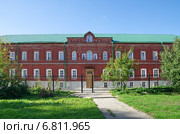 Город Сергиев Посад. Странноприимный дом Свято-Троицкой Сергиевой Лавры (2014 год). Стоковое фото, фотограф Елена Коромыслова / Фотобанк Лори