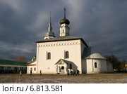 Воскресенская церковь. Город Суздаль, торговая площадь (2014 год). Стоковое фото, фотограф Щеголева Ольга / Фотобанк Лори