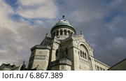 Здание базилики Сен Мартен, Франция (2015 год). Стоковое видео, видеограф Владимир Журавлев / Фотобанк Лори
