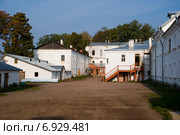 Спасо-Преображенский Валаамский монастырь. Келейные корпуса (2010 год). Стоковое фото, фотограф Александр Щепин / Фотобанк Лори