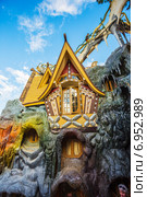 Гостевой дом Hang Nga (Ханг Нга), известный в народе как Crazy House в Далат, Вьетнам (2014 год). Редакционное фото, фотограф Олег Жуков / Фотобанк Лори