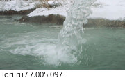 Струи воды источника сероводорода. Стоковое видео, видеограф Курганов Александр / Фотобанк Лори