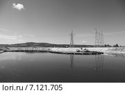Землесосный снаряд на водохранилище Берёзовской ГРЭС. Красноярский край. Фуллфрейм (2014 год). Редакционное фото, фотограф Валерий Акулич / Фотобанк Лори