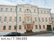 Московская государственная картинная галерея народного художника СССР А. М. Шилова, ул. Знаменка, дом 5. Москва (2015 год). Редакционное фото, фотограф E. O. / Фотобанк Лори