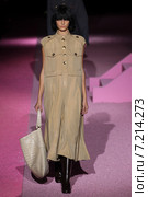 NEW YORK, NY - SEPTEMBER 11: Model Natali Eydelman walk the runway at Marc Jacobs during Mercedes-Benz Fashion Week Spring 2015 at Seventh Regiment Armory on September 11, 2014 in NYC. Редакционное фото, фотограф Anton Oparin / Фотобанк Лори