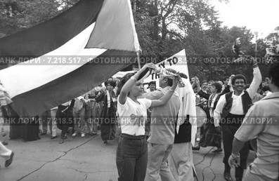 Москва. 1985 год. Московский Международный фестиваль молодежи и студентов. Митинг в поддержку студентов Палестины. Редакционное фото, фотограф Александр С. Курбатов / Фотобанк Лори