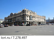 Гостиница "Метрополь" (2015 год). Редакционное фото, фотограф николай / Фотобанк Лори