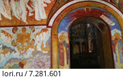 Роспись одного из православных храмов Ростова Великого (2014 год). Стоковое видео, видеограф Михаил Коханчиков / Фотобанк Лори