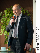 Вяземский, Юрий Павлович, русский писатель, философ, телеведущий (2015 год). Редакционное фото, фотограф Галина Попова / Фотобанк Лори